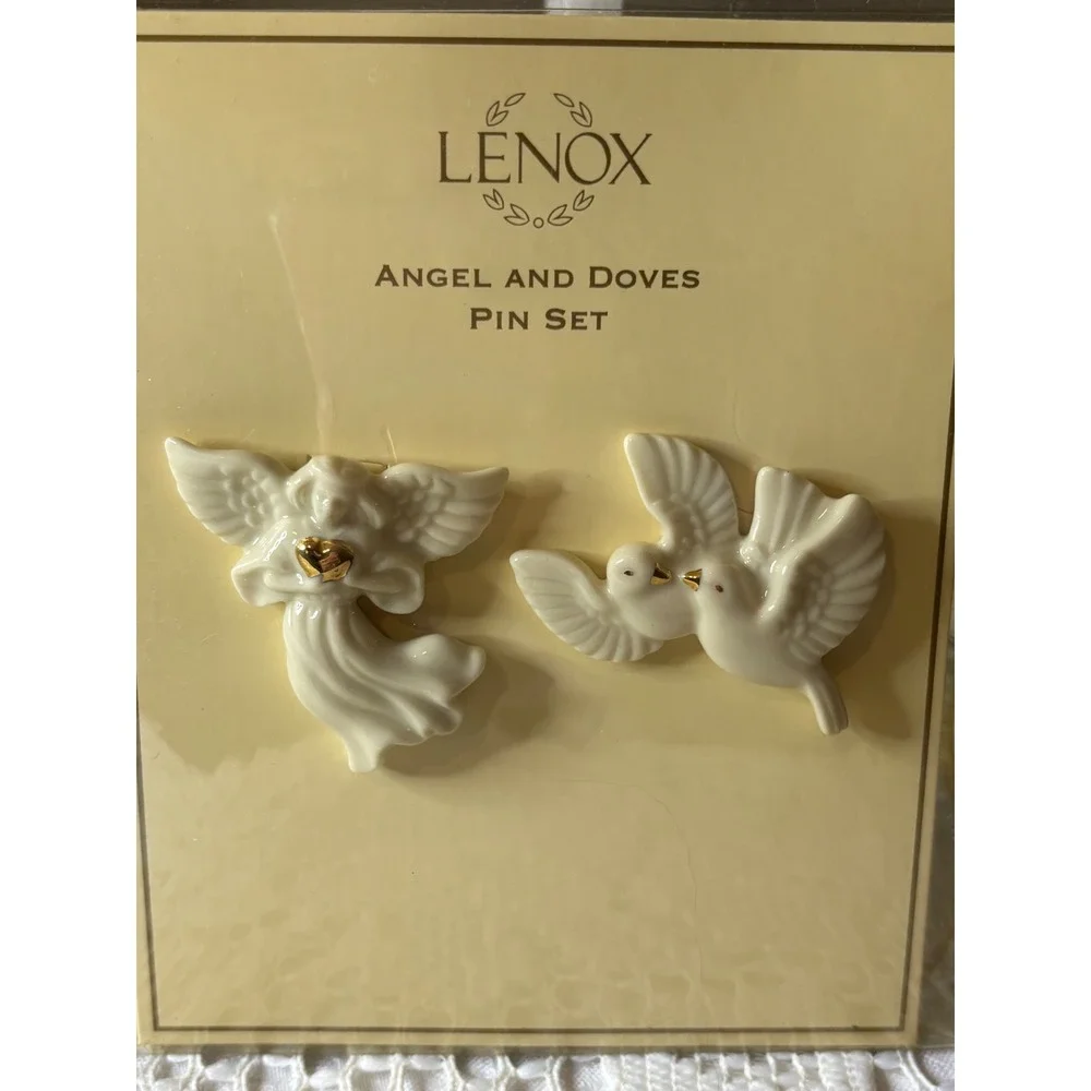 Lenox Angel and Doves Pin Set Ivory China 24K Gold Hand Decorated Brooch New - Picture 8 of 9